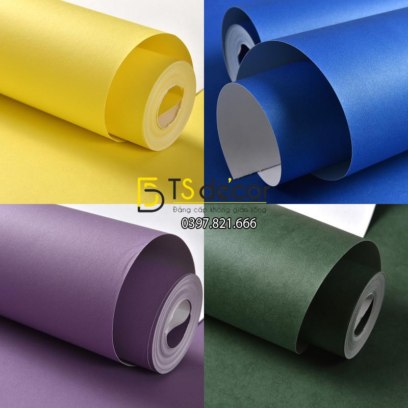 Nhiều màu sắc cho quý khách lựa chọn giấy dán tường một màu