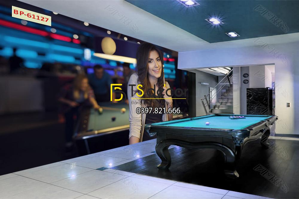 Portrait of beautiful woman in billiard club