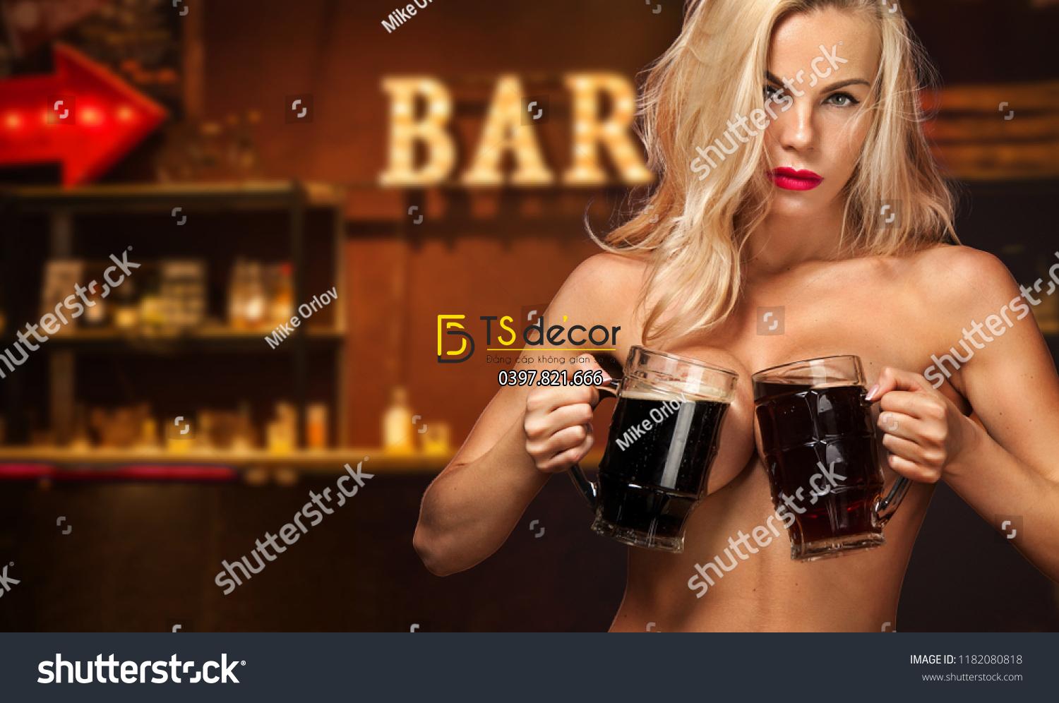 Tranh dán tường 3d Anh say Em hay say Bia